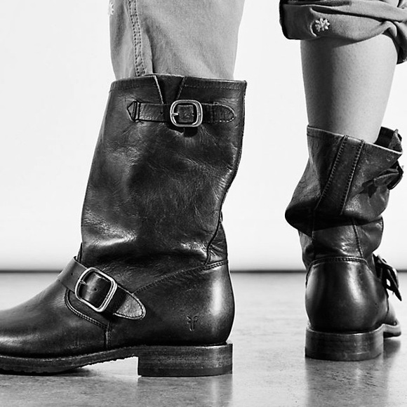 FRYE Women's Veronica Leather Boots Booties sz 11 White Distressed Cracked NWOB - Picture 2 of 16